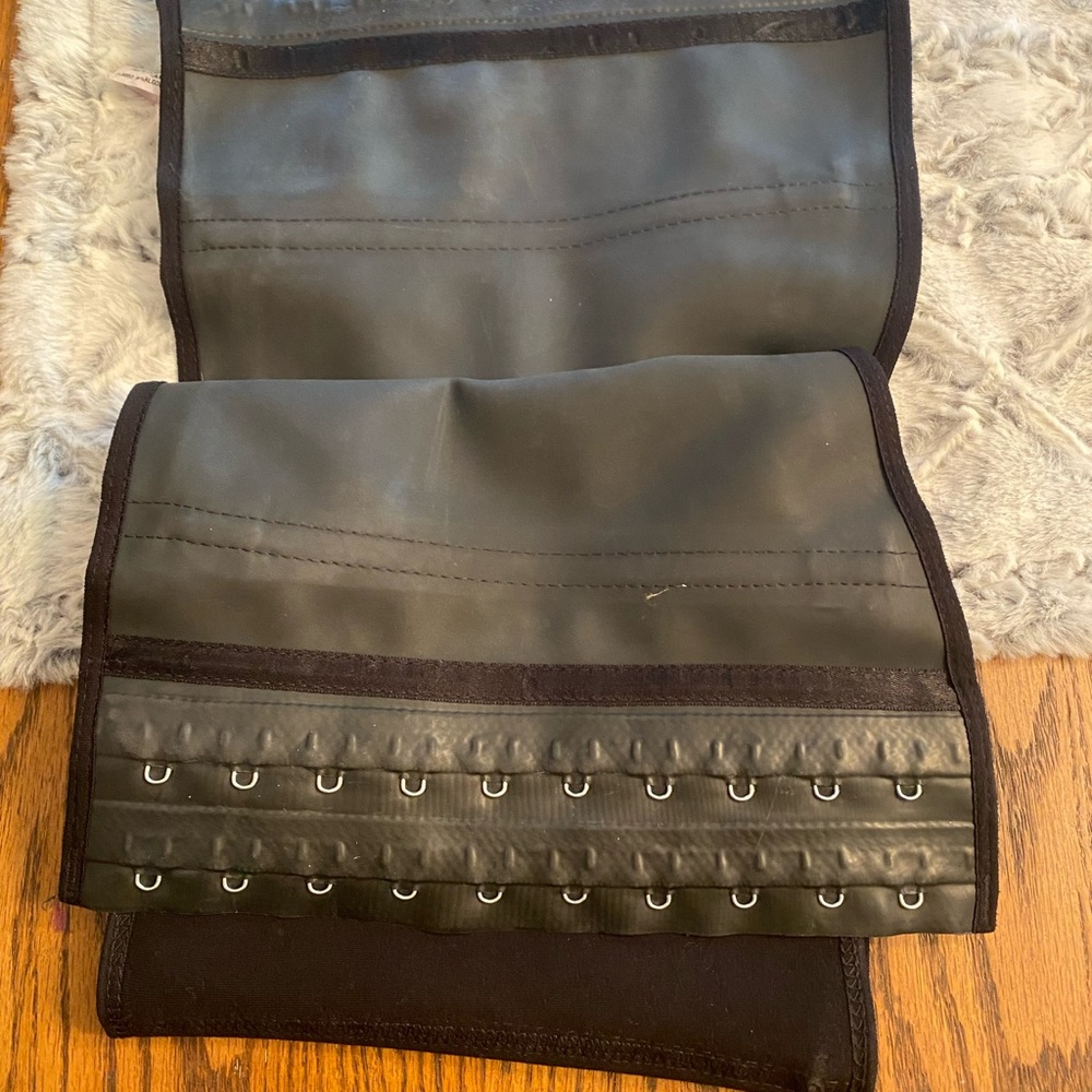 Waist Trainer Bombshell Fitness